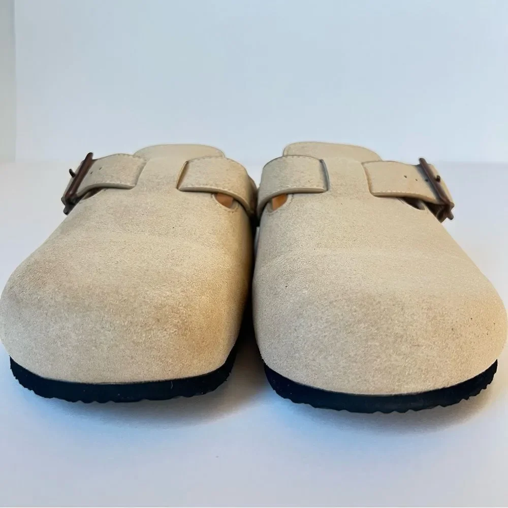 Goodfellow Unisex Beige Faux Suede Buckle Slip-on Clogs SZ Men 7 / Women 8.5